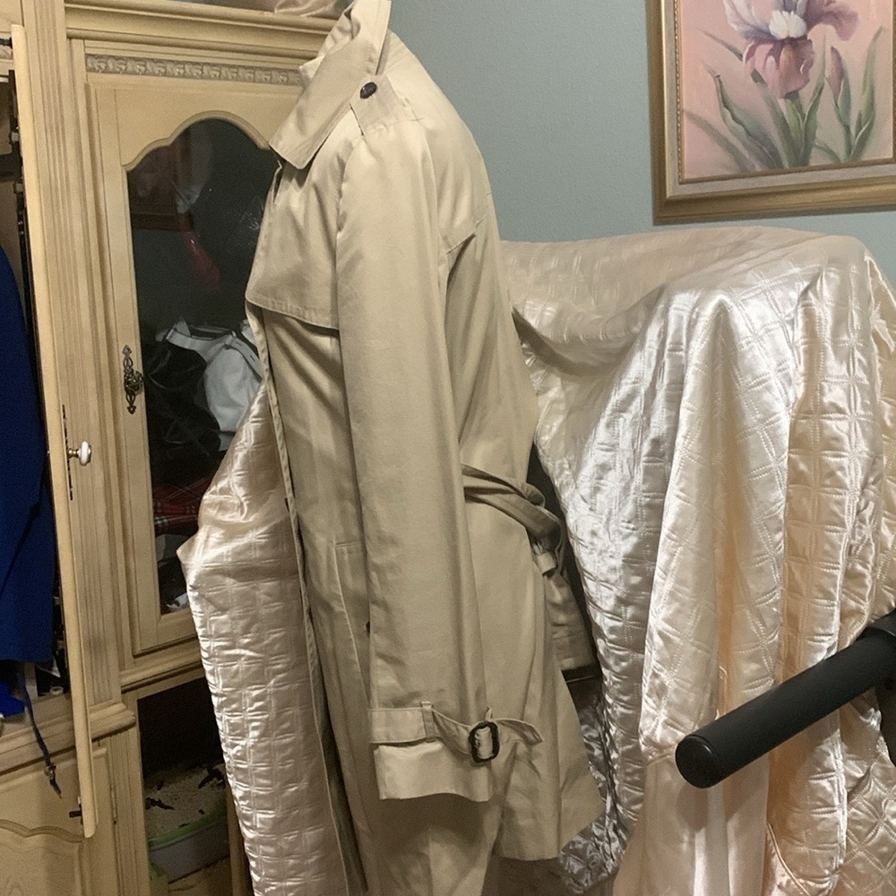 banana republic gorgeous trenchcoat - Picture 3 of 12